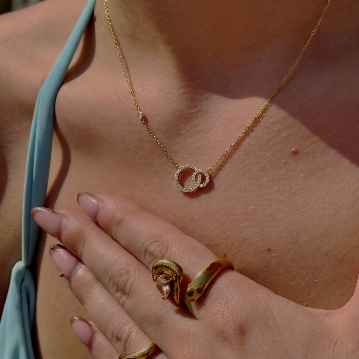 INFINITY NECKLACE