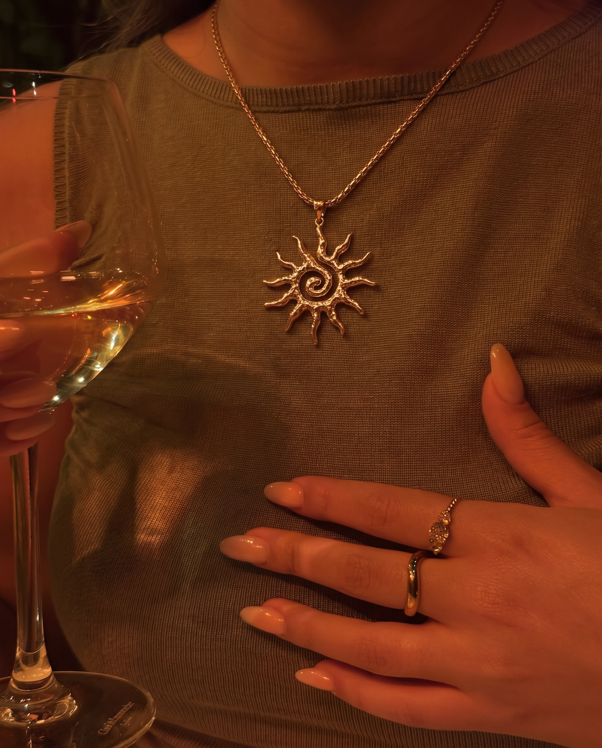 SUN NECKLACE