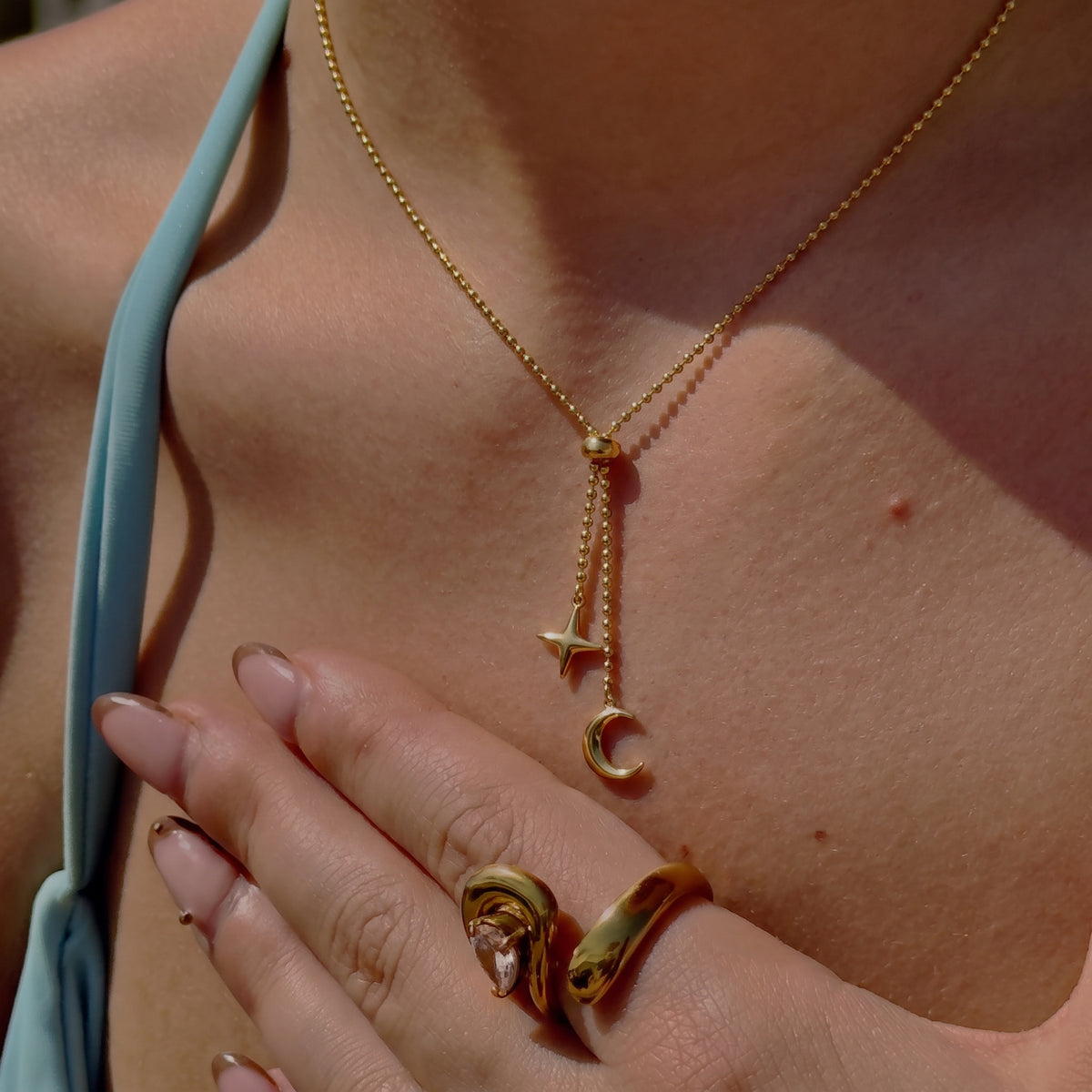 UNIVERSE NECKLACE